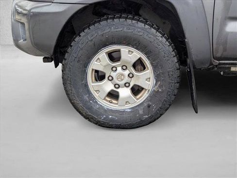 Used 2015 Toyota Tacoma 4x4 Double Cab image 17