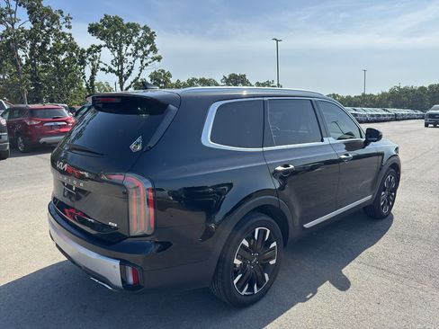Used 2024 Kia Telluride SX Prestige AWD/4WD image 5