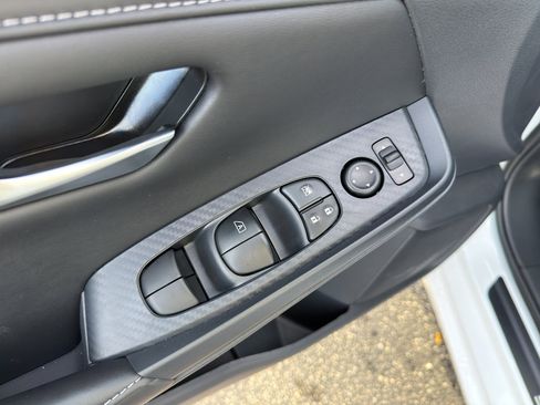 New 2025 Nissan Sentra SV image 11