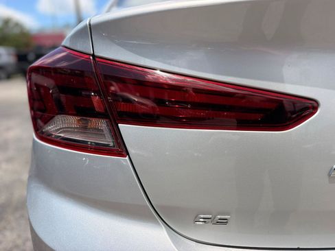 Used 2020 Hyundai Elantra SE w/ Cargo Package (C1) FWD image 26