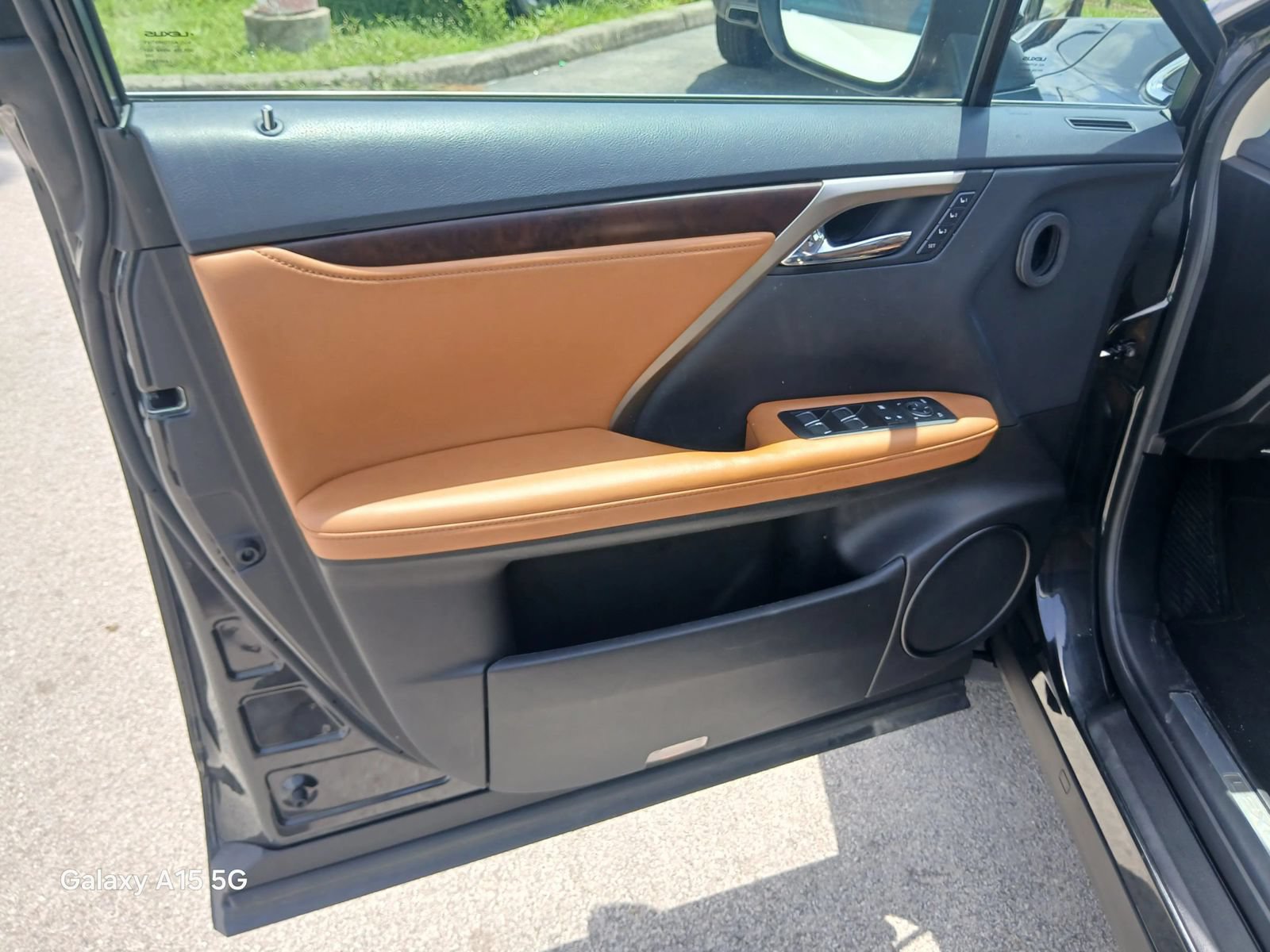 Used 2022 Lexus RX 350 FWD w/ Premium Package image 12