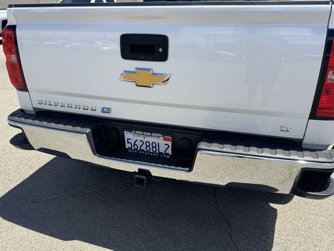 Used 2018 Chevrolet Silverado 1500 LT w/ LT Eassist Package RWD image 9