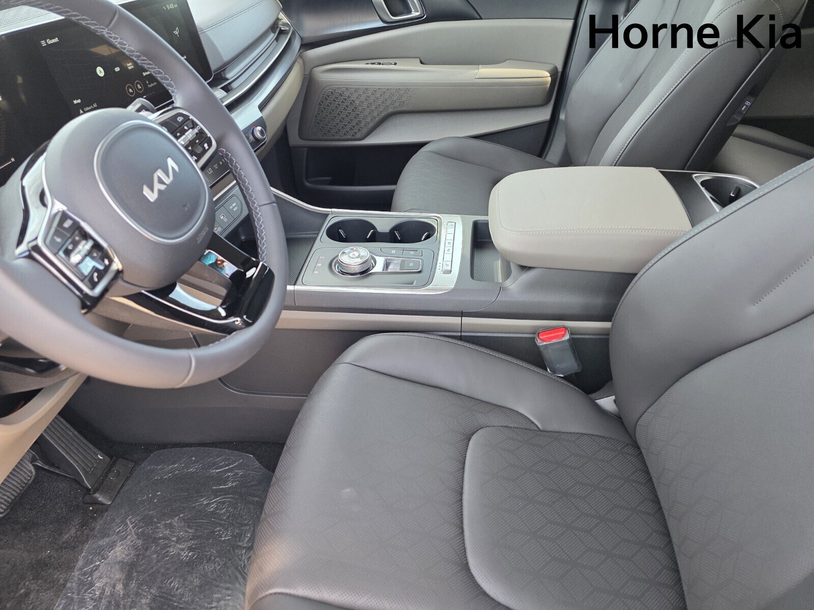 New 2026 Kia Carnival LXS FWD image 11