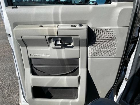 Used 2013 Ford E-150 and Econoline 150 w/ PWR Group RWD image 20