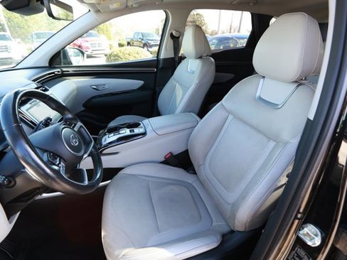 Used 2024 Hyundai Tucson Limited image 28