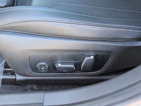 Used 2025 BMW 330i Sedan image 22