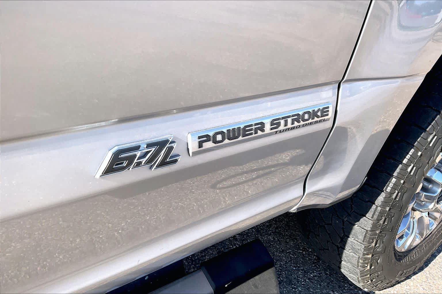 Used 2022 Ford F250 Lariat w/ Lariat Ultimate Package AWD/4WD image 30