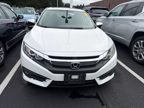 Used 2016 Honda Civic EX image 5