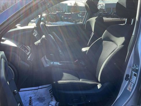 Used 2016 Subaru Forester 2.5i Premium w/ All-Weather Package image 28