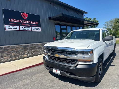 Used 2019 Chevrolet Silverado 1500 W/T w/ WT Convenience Package AWD/4WD image 1