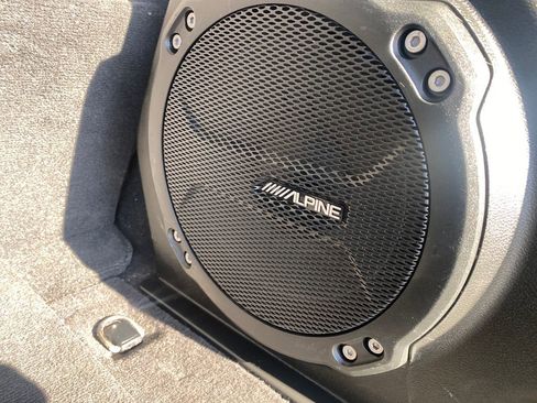 Used 2023 Jeep Wrangler Sahara image 35