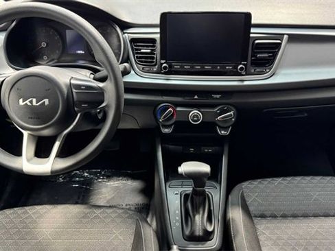 Used 2022 Kia Rio LX image 14