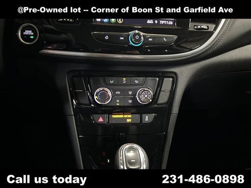 Used 2022 Buick Encore Preferred w/ Safety Package AWD/4WD image 19