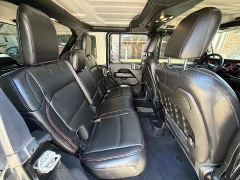 Used 2019 Jeep Wrangler Unlimited Rubicon AWD/4WD image 20