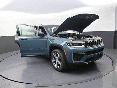 New 2026 Jeep Grand Cherokee Limited image 29