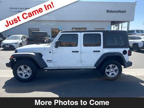 Used 2022 Jeep Wrangler Unlimited Sport AWD/4WD image 2