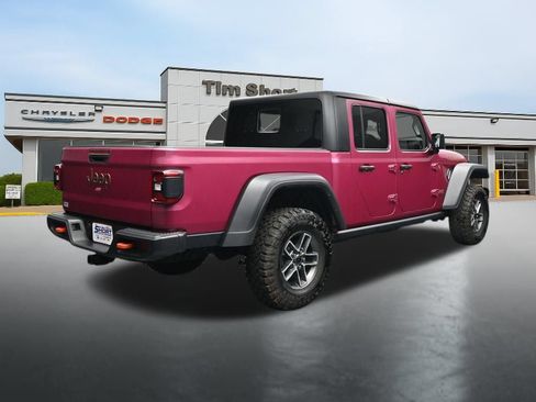 Used 2024 Jeep Gladiator Mojave w/ Convenience Group AWD/4WD image 5
