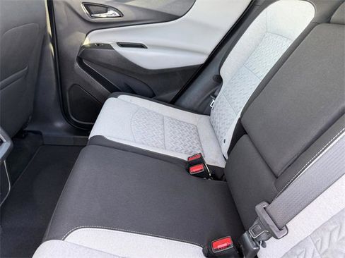 Certified 2024 Chevrolet Equinox LT image 16