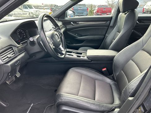 Used 2019 Honda Accord Sport image 21