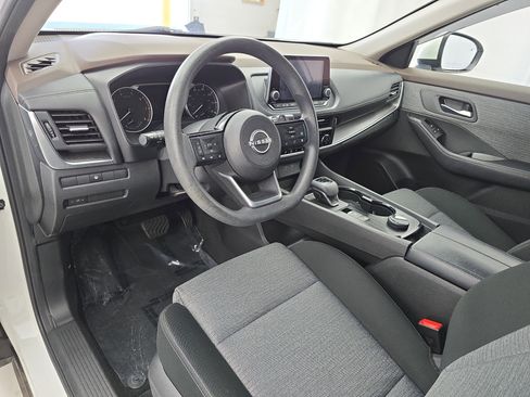 Certified 2023 Nissan Rogue SV image 15