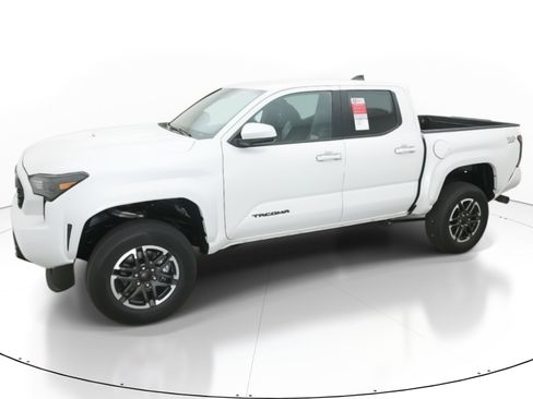 New 2025 Toyota Tacoma TRD Sport image 2