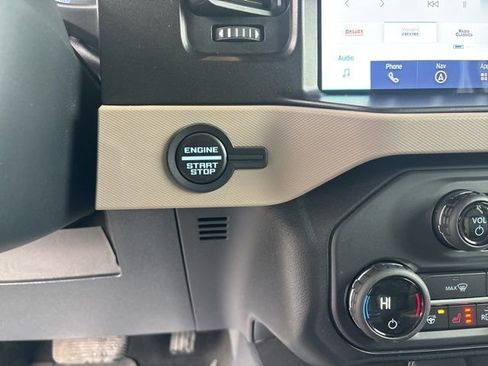 Used 2021 Ford Bronco Wildtrak image 35