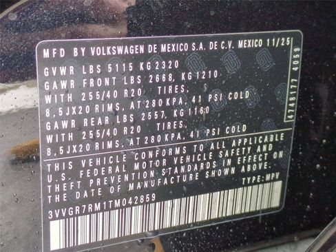 New 2026 Volkswagen Tiguan SE R-Line AWD/4WD image 24
