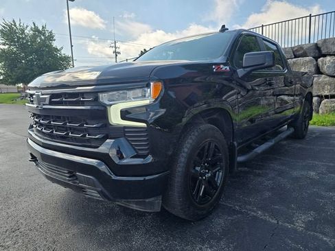Used 2024 Chevrolet Silverado 1500 RST w/ Z71 Off-Road Package AWD/4WD image 7