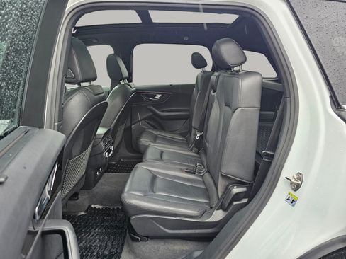 Used 2019 Audi Q7 3.0T Prestige w/ Prestige Package AWD/4WD image 26