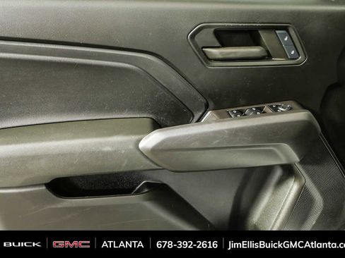 Used 2024 Chevrolet Colorado Trail Boss w/ Technology Package image 6