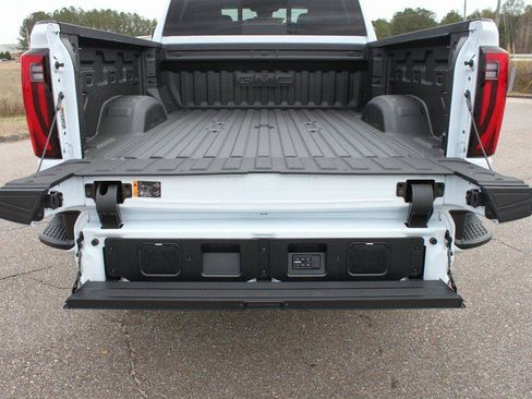 New 2026 GMC Sierra 2500 Denali Ultimate image 20