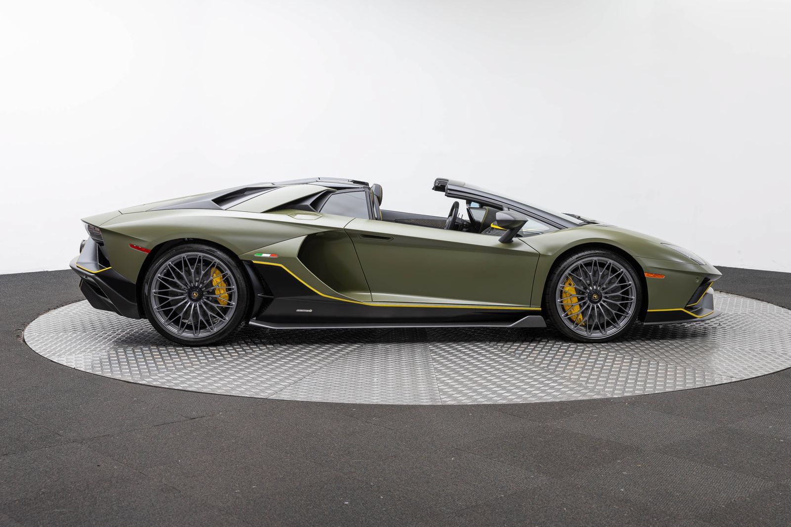 Used 2022 Lamborghini Aventador LP 780-4 Ultimae AWD/4WD image 22