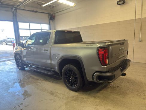 Used 2022 GMC Sierra 1500 Elevation w/ Driver Alert Package I image 4