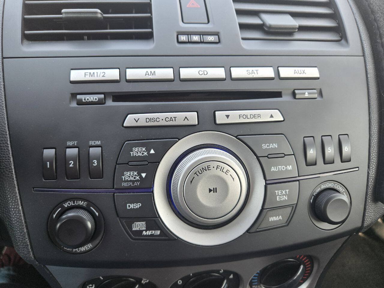 Used 2010 MAZDA MAZDA3 i Touring FWD image 15