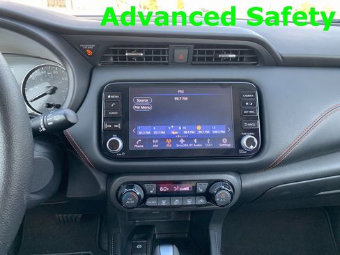 Used 2023 Nissan Kicks SR w/ SR Premium Package image 15