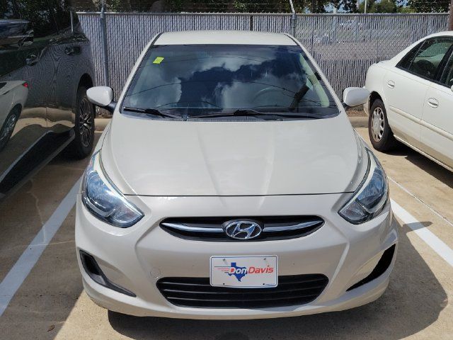 Used 2015 Hyundai Accent GLS w/ Option Group 02 FWD image 2