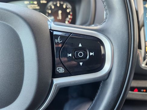 Used 2022 Volvo XC90 T6 Inscription image 29