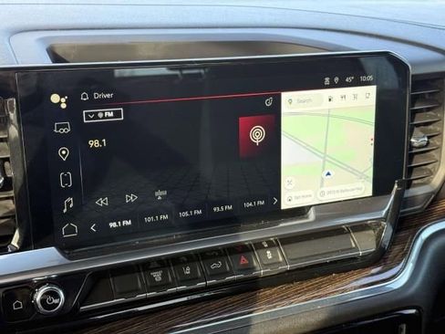 Used 2024 GMC Sierra 3500 SLE image 23