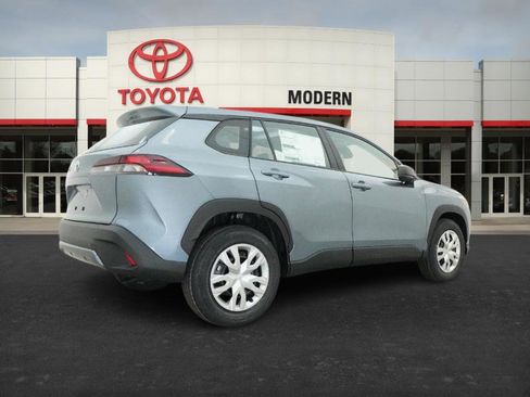 New 2026 Toyota Corolla Cross L image 21