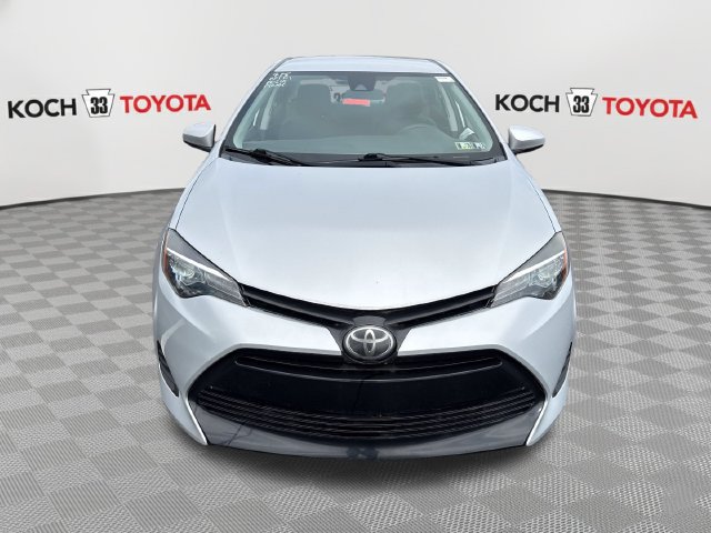 Used 2019 Toyota Corolla LE FWD image 2