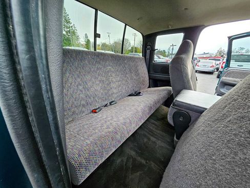 Used 1998 Dodge Ram 2500 Truck 4x4 Club Cab image 14