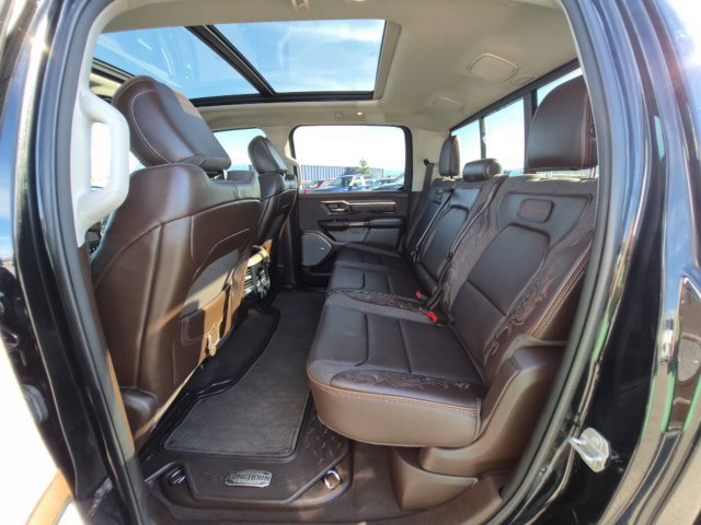 Used 2025 RAM 1500 Limited AWD/4WD image 14