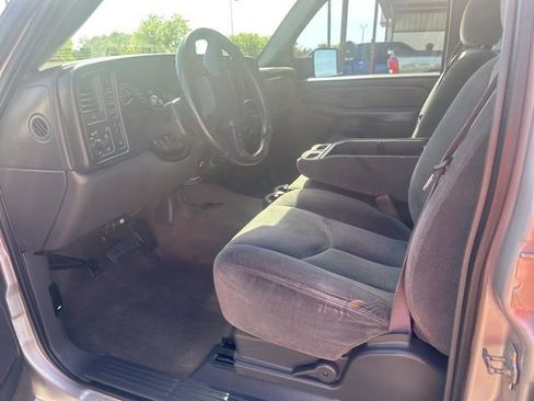 Used 2005 Chevrolet Silverado 3500 LS w/ Heavy-Duty Power Package image 17