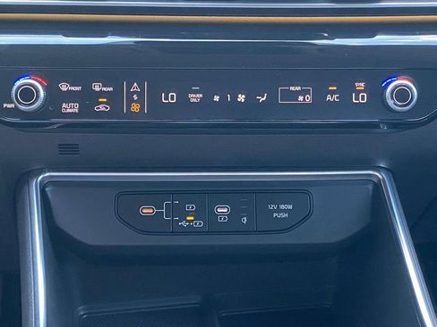 New 2026 Kia Carnival SX Prestige image 25