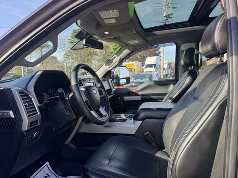 Used 2015 Ford F150 Lariat w/ Equipment Group 502A Luxury image 20