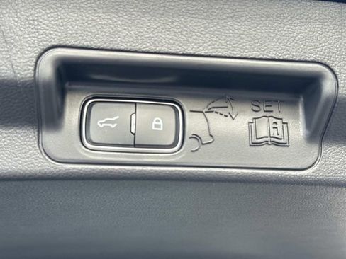 New 2026 Ford Explorer Active w/ Active Comfort Package image 15