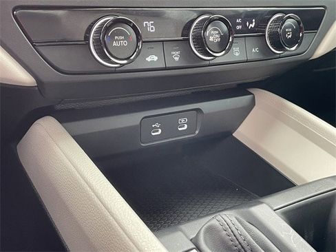 Certified 2025 Honda Accord LX image 18