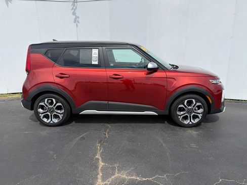 Used 2021 Kia Soul X-Line FWD image 2