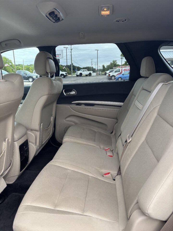 Used 2016 Dodge Durango SXT w/ Quick Order Package 23B AWD/4WD image 7