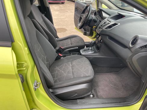 Used 2013 Ford Fiesta SE image 15